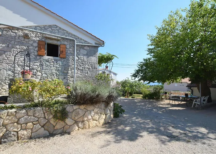 Depope 2 By Interhome