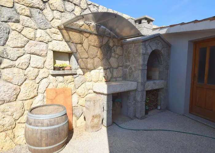 Apartment Depope 2 By Interhome Skrbcici