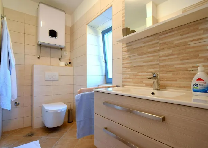 Apartment Depope 2 By Interhome