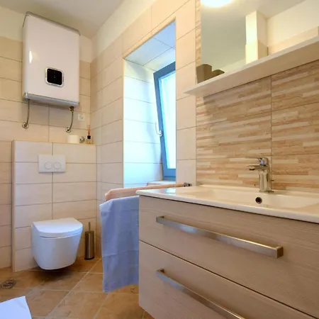Apartment Depope 2 By Interhome